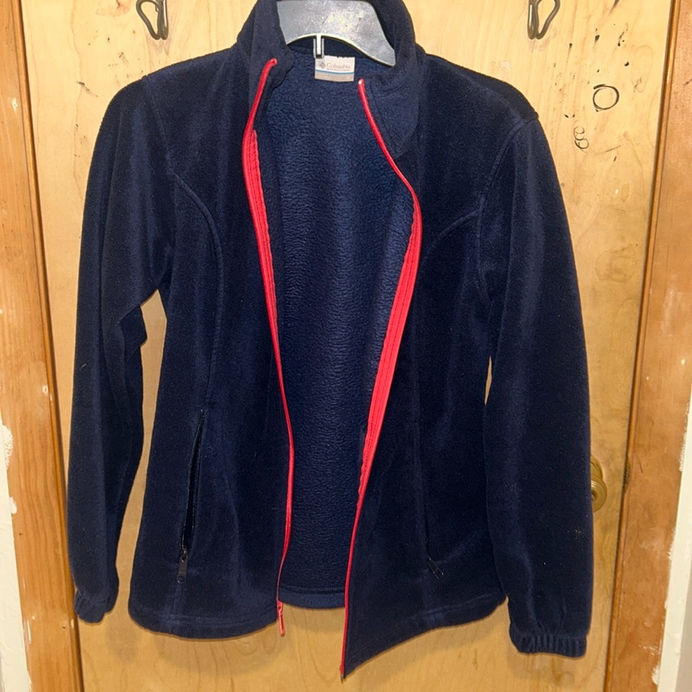 Columbia Sweatshirt